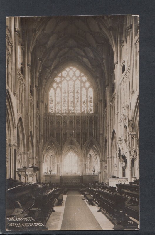 Somerset Postcard - The Chancel, Wells Cathedral      RS18599