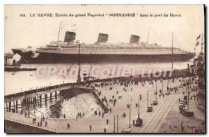 Old Postcard Le Havre Entree's largest Ship in the Normandy port of Le Havre