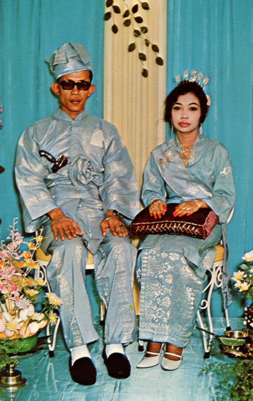 Malay Wedding, Bride and Groom