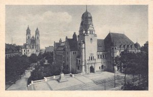 L262 Germany Magdeburg - Kaiser-Friedrich-Museum vintage postcard
