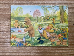 Teddy Bears Gardening, Helen Babington, Medici Society, Unused, Vintage Postcard