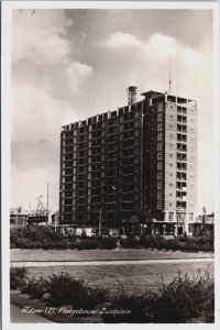 Netherlands Rotterdam Zuid Flatgebouw Zuidplein Vintage RPPC C127