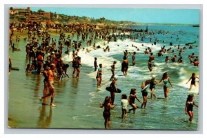 Vintage 1970's Postcard Crowds on the Beach Long Beach California
