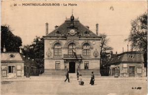 CPA MONTREUIL-sous-BOIS - La Mairie (740305)