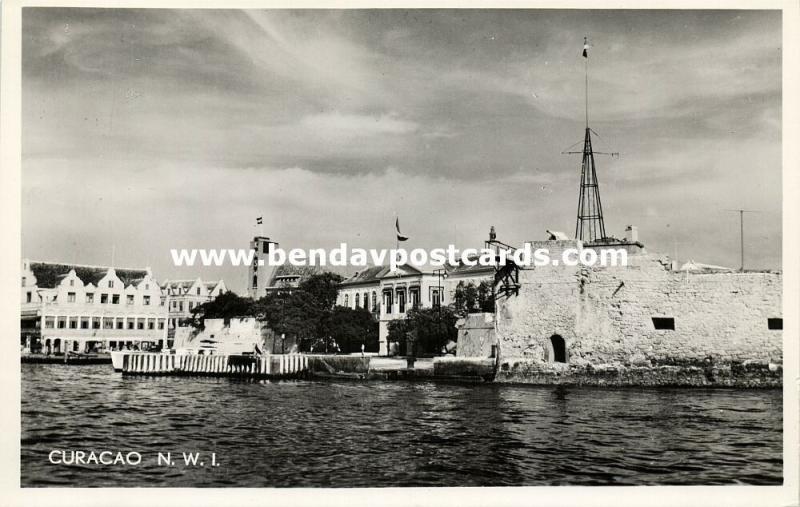 curacao, N.W.I., WILLEMSTAD, Old Fort guarding Harbor Entrance 1950s Salas RPPC