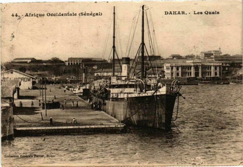 CPA AK Senegal Fortier 44. Afrique Occidentale- Dakar-Les Quais (235221)