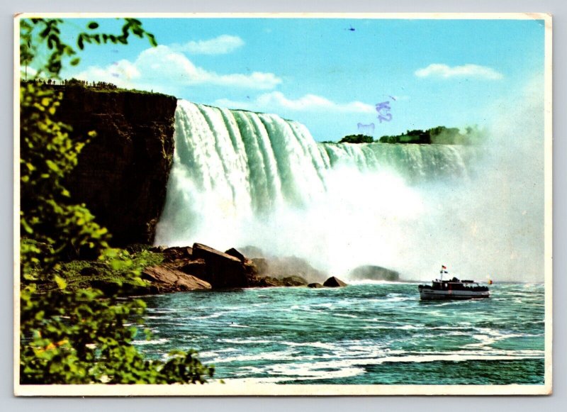 c1981 Maid of The Mist Niagara Falls ONTARIO Canada 4x6 Vintage Postcard 0248