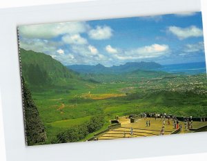 Postcard World Famous Nuuanu Pali Lookout, Nuuanu Valley, Kaneohe, Hawaii