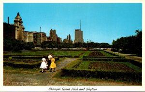 Illinois Chicago Grant Park With Michigan Avenue Skyline