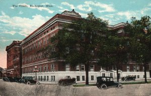 Vintage Postcard 1926 The Clinic Medical Facility Landmark Rochester Minnesota