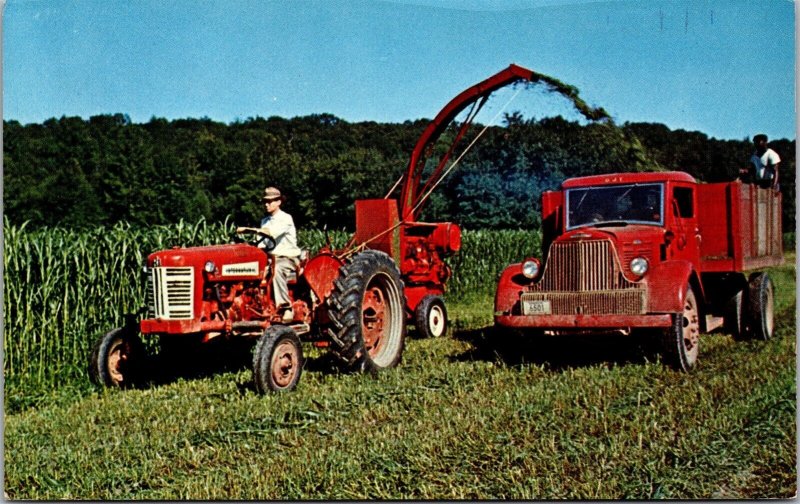 Vtg Windsor Connecticut CT O.J. Thrall Farm Harvesting Grass Tractor Postcard