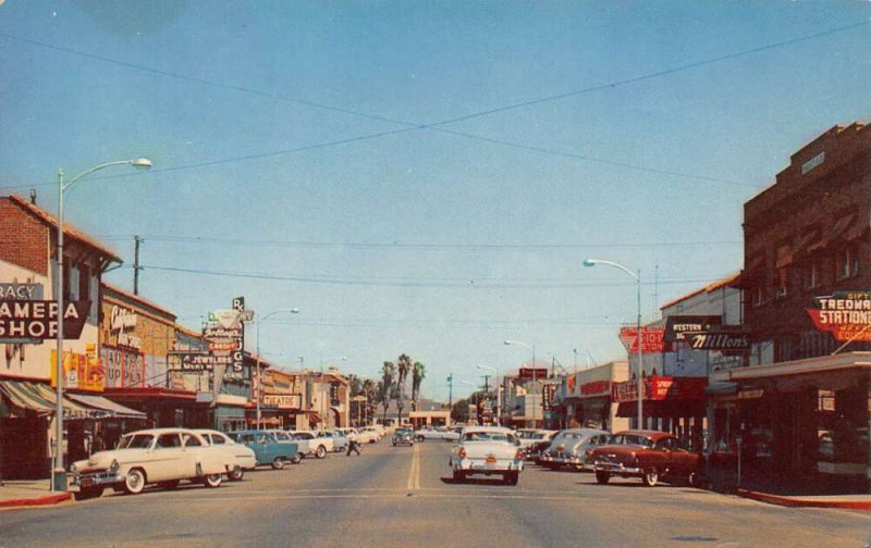 Tracy California Business Section, Drug Store, Photochrome Vintage PC U6893