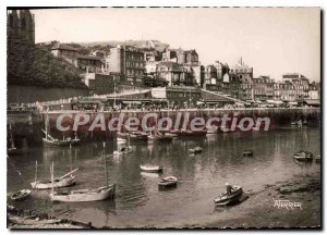 Postcard Modern Treport Port Maree Basse and pierhead