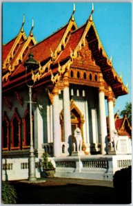 Bangkok Thailand Scenery of Wat Benchama-Bopitr (Marble Temple) Postcard