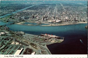 Long Beach, California Queen Mary Vintage Continental Postcard CA1