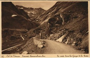 CPA Col de l'Iseran - Versant Bonneval-sur-Arc - La Route (1195000)