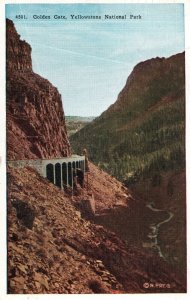 VINTAGE POSTCARD GOLDEN GATE YELLOWSTONE NATIONAL PARK MAILED 1934