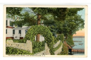 NH - The Weirs, Lake Winnipesaukee. Shore Path