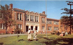 Jackson Tennessee~Jackson High School~Home of Golden Bears~Students Talking~'50s