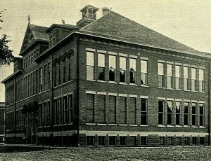 Onawa IA Iowa City High School Building 1913 Vintage Postcard 