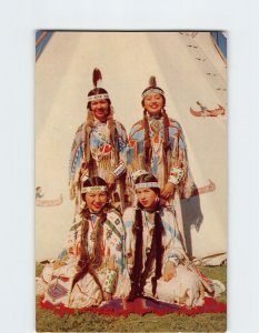 Postcard Four American Indian Maids
