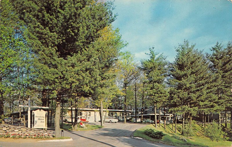 Sturbridge, Massachusetts, Treadway Motor Inn, Vintage Postcard AA357-7