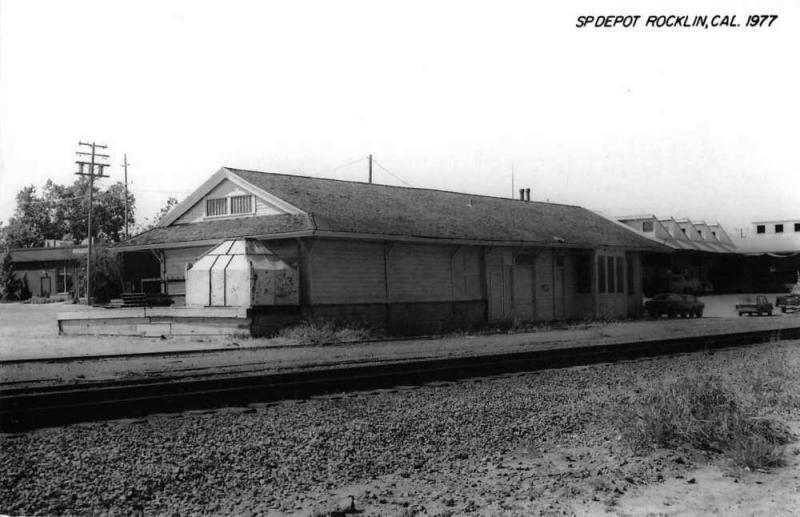 Rocklin California 1977 Southern Pacific train depot real photo pc Z49828