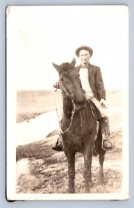 J89/ Interesting RPPC Postcard c1910 Man on Horseback Horse Riding 513