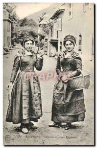 Spinner d & # 39Auvergne and Young Farmer - Old Postcard