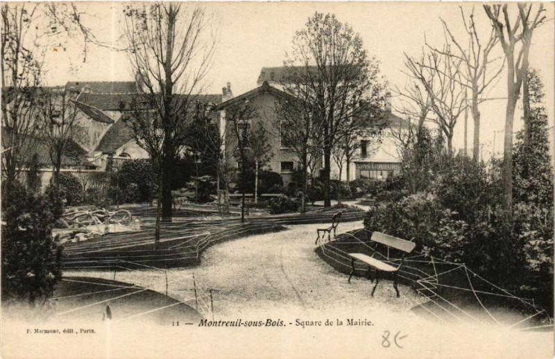 CPA MONTREUIL-sous-BOIS Square de la Mairie (569503)