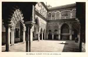 Vintage Postcard 1920's Sevilla Alcazar Patio De Las Doncellas Spain 