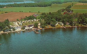 Vintage Postcard Hollywood Landing North Shore Crooked Lake Angola Indiana IN