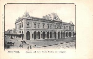 B86440 montevideo estacion del ferro carril central chariot   uruguay