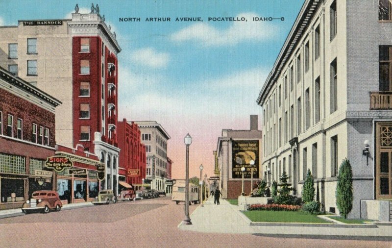 POCATELLO, Idaho, 1941; North Arthur Avenue