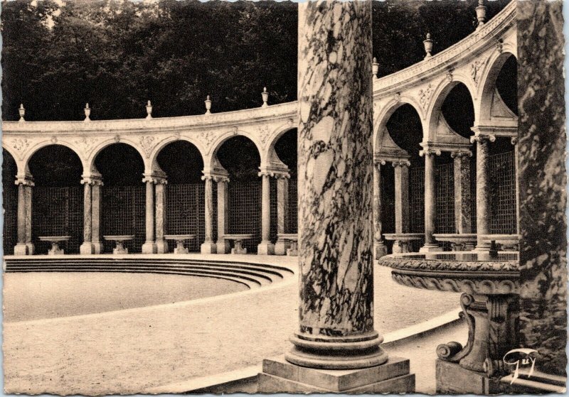 postcard Paris - Versailles - Colonnade de Mansart 