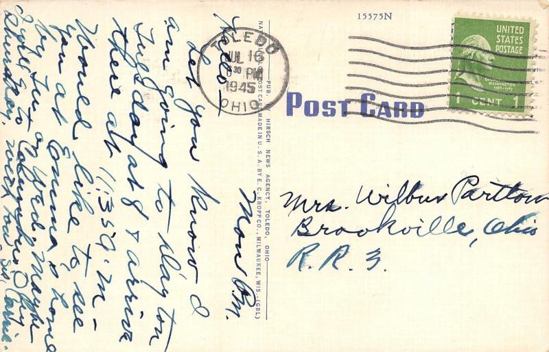 Toledo Ohio 1945 Postcard Rhesus Monkey Awaiting To Get On Monkey Mountain Zoo