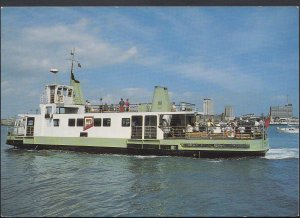 Shipping Postcard - Gosport Queen Ferry in Portsmouth Harbour  Y454