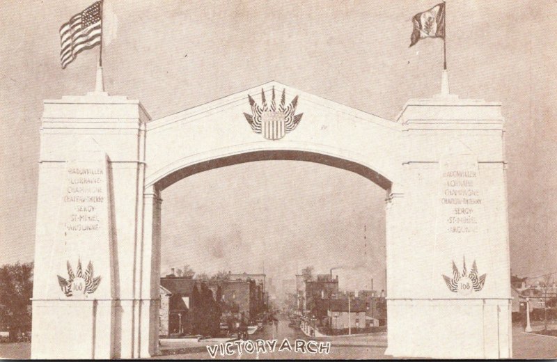 Iowa Des Moines Victory Arch 168th Home Coming