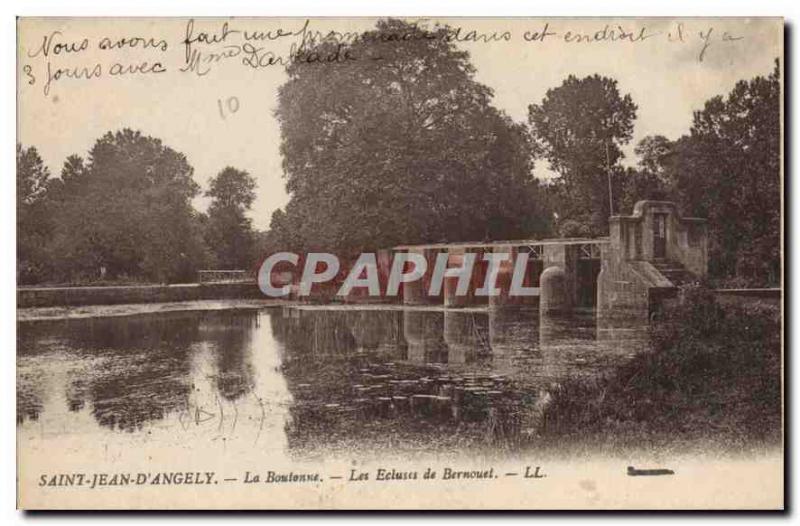 CPA Saint Jean d'Angely La Boutonne Les Ecluses de Bernouet 