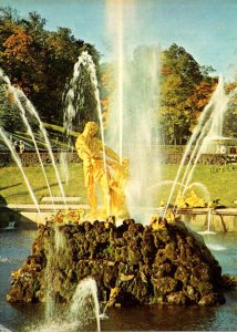 Russia Petrodvorets The Samson Fountain