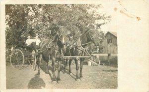 Iowa Albia C-1910 Horse drawn buggy Young's Photo RPPC Photo Postcard 22-8571