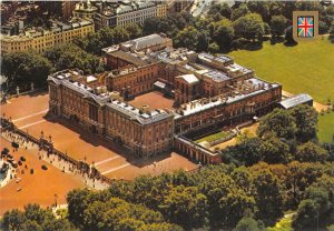 uk46045 buckingham palace by air london uk