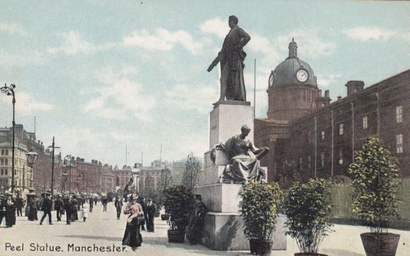 Peel Statue Manchester Lancashire Vintage Postcard