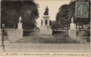 CPA NANTES Monument des Combattants GUERRE MILITAIRE 1870 (46948)