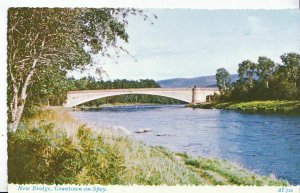 Scotland Postcard - New Bridge - Grantown on Spey - Moray    MB604