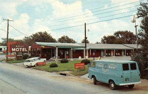 KELLY MOTEL Shamrock, Texas ROUTE 66 Roadside Cars c1960s Vintage Postcard