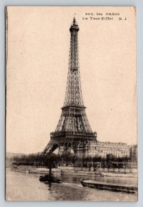 Eiffel Tower   Paris France  Postcard