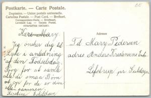 MULTIPLE BABIES BATHING ANTIQUE POSTCARD 