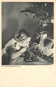 German Christmas Postcard Weinachtswunder Little Girl w/Gingerbread House & Tree