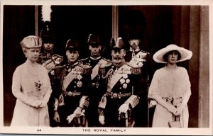 RPPC King George V, Queen Mary and Royal Family Vintage Postcard Z15